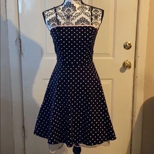 Super cute polka dot dress!